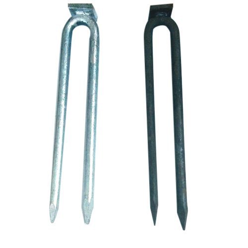 U pin (Tent accessory)